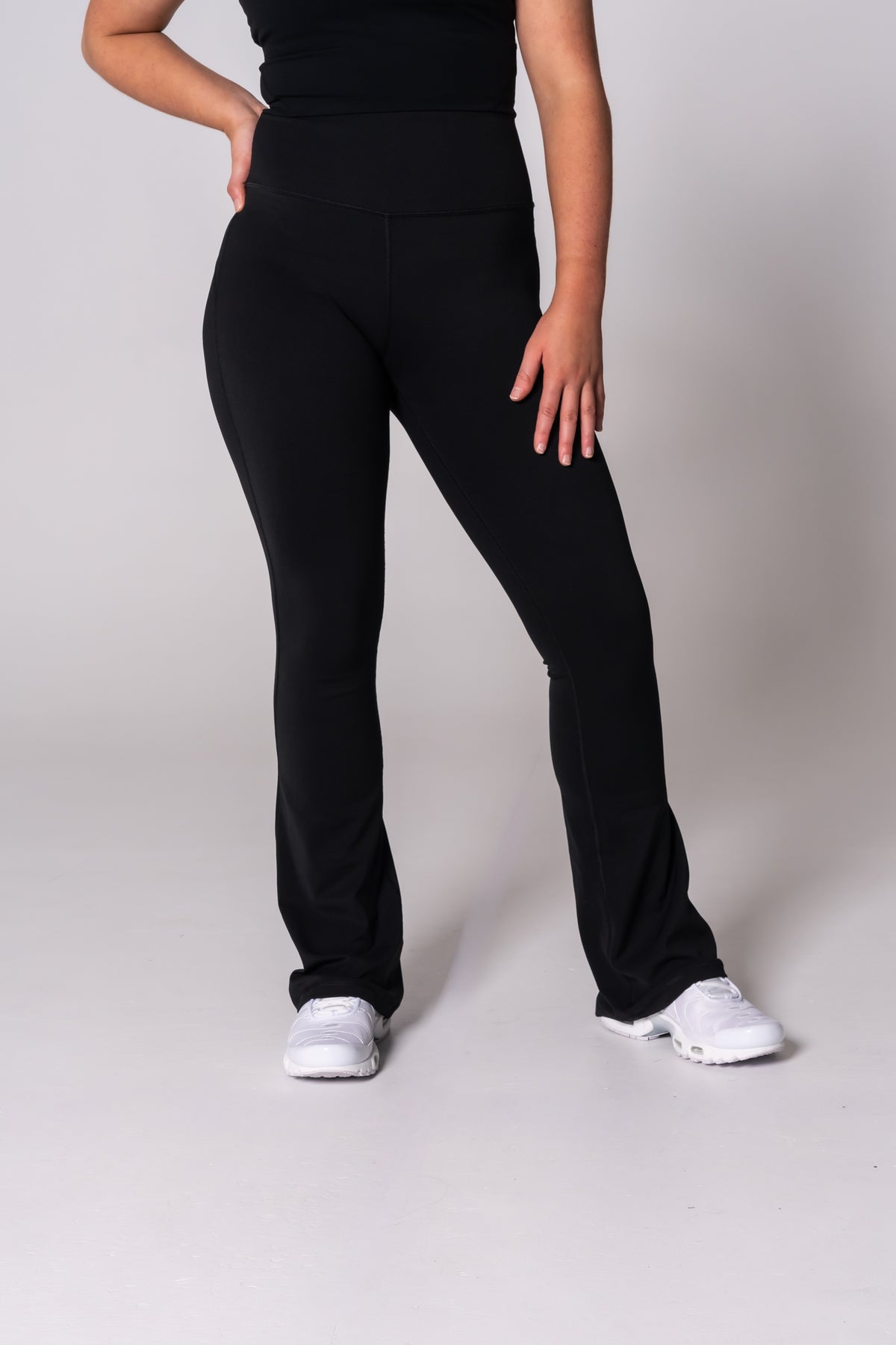 Freya Flare Pants - Raven