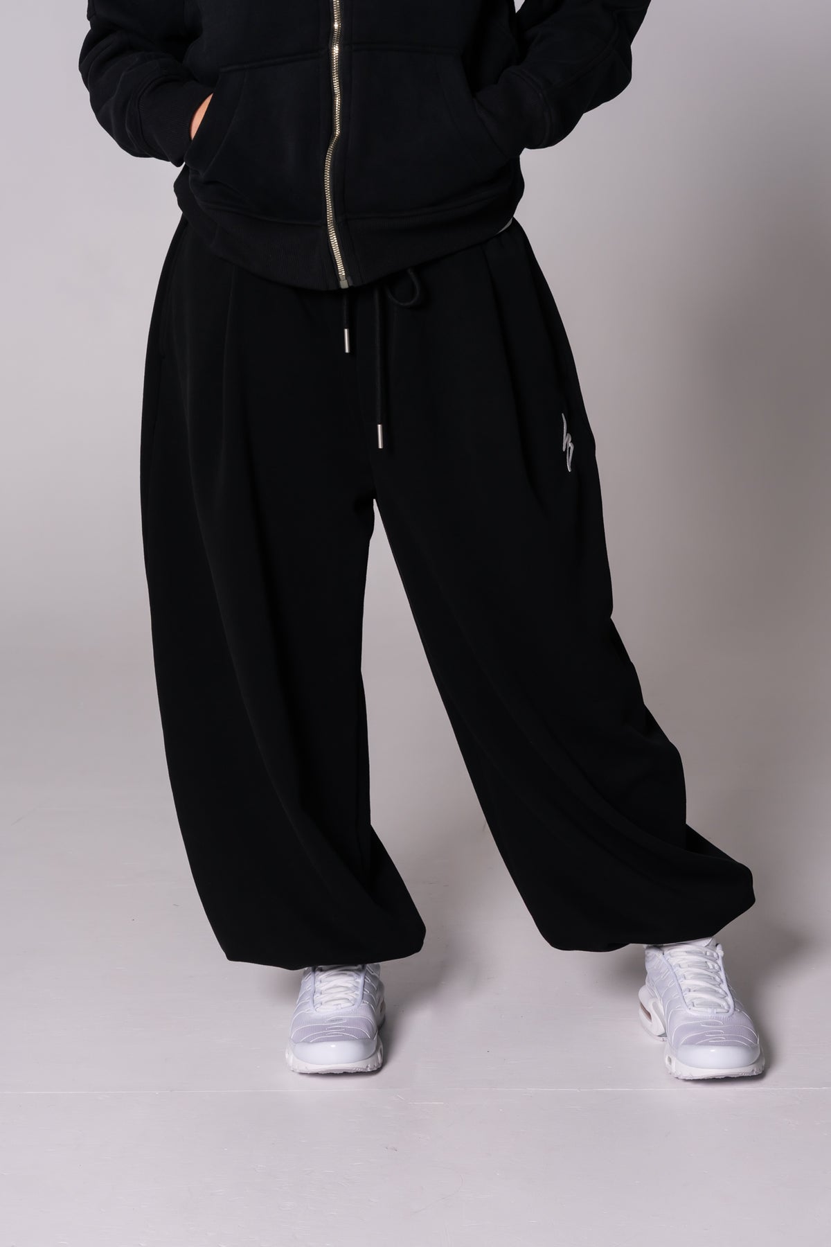 The Origin Sweatpants - Raven